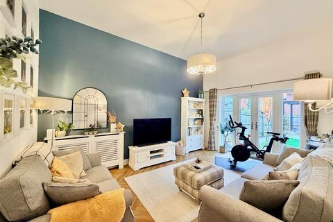 5 bedroom townhouse for sale, Gemini Road, Plymouth PL9