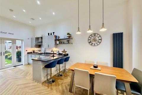 5 bedroom townhouse for sale, Gemini Road, Plymouth PL9