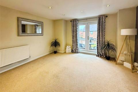 2 bedroom semi-detached house to rent, Tiller Road, Hampshire PO7