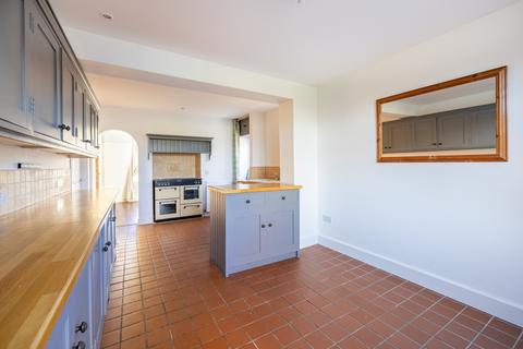 Glengarriff Long Street, Galhampton, Yeovil, BA22 7AY