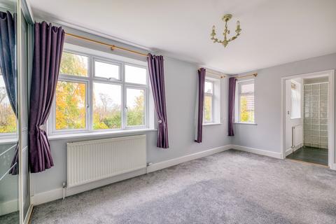 Glengarriff Long Street, Galhampton, Yeovil, BA22 7AY