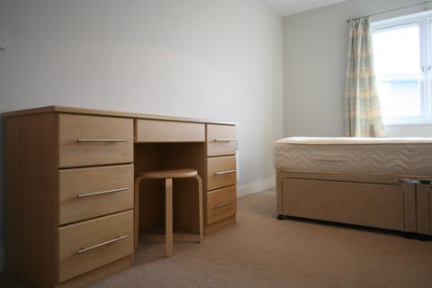 2 bedroom flat to rent, (COPY of) Colombo Square, Worsdell Drive, Gateshead NE8