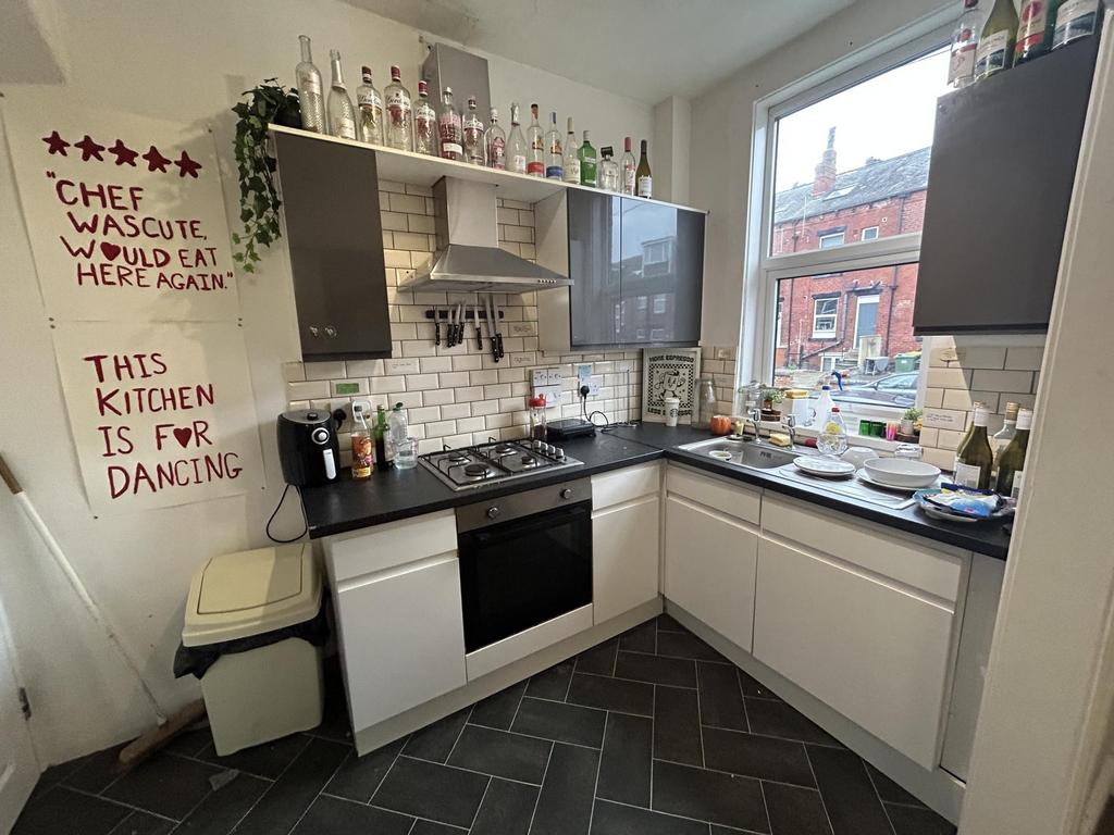 Modern and functional kitchen with ample counte...