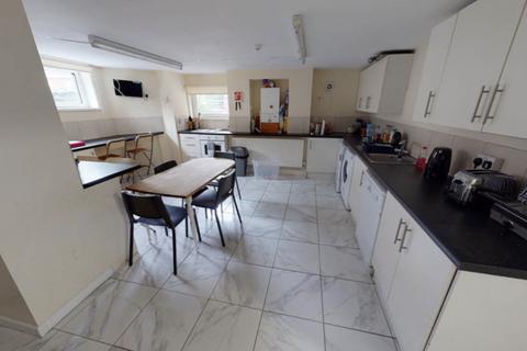 undefined, Headingley Avenue, Leeds LS6