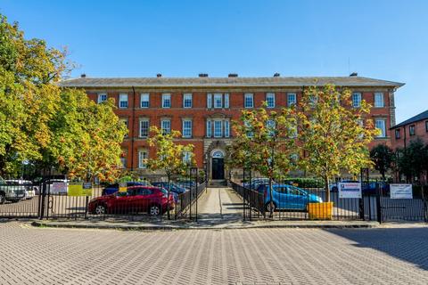 2 bedroom maisonette to rent, County House, Monkgate, York, YO31 7NS