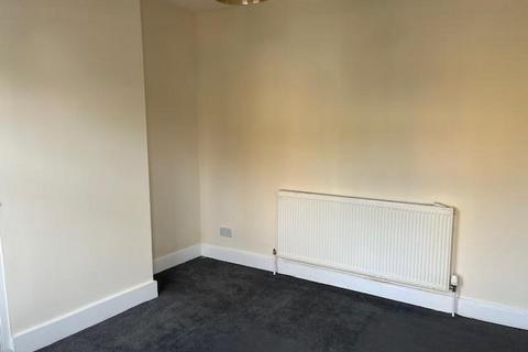 2 bedroom property for sale, Railway Street, Gravesend DA11