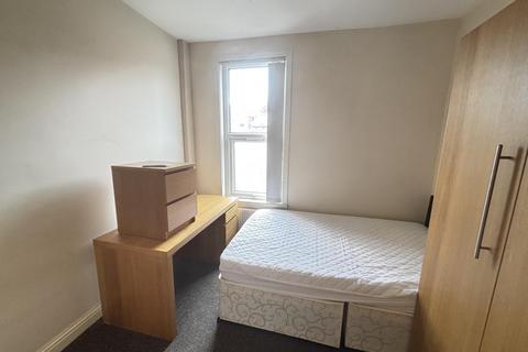 undefined, Royal Park Mount, Leeds LS6