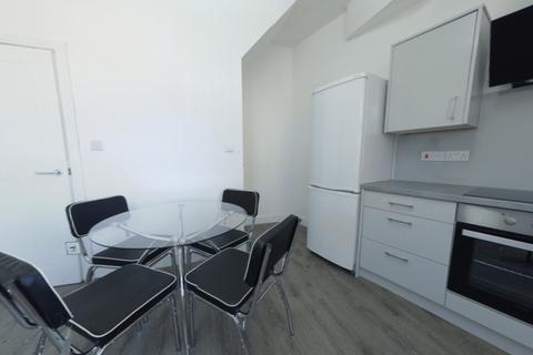 5 bedroom house to rent, Royal Park Grove, Leeds LS6