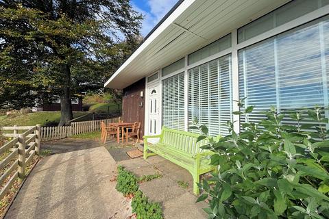 undefined, Bryncrug LL36