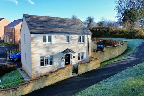 undefined, Lawrence Drive, Calne SN11