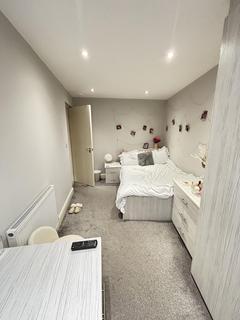 2 bedroom flat to rent, 68A Victoria Road, Leeds LS6