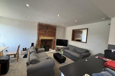undefined, Hessle Avenue, Leeds LS6