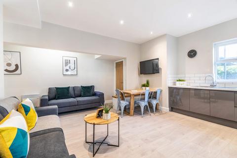 undefined, 18a Blenheim Square, Leeds LS2