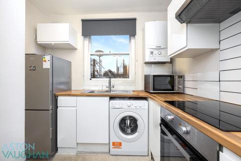 3 bedroom apartment to rent, Brighton, East Sussex BN2