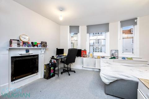 3 bedroom apartment to rent, Brighton, East Sussex BN2