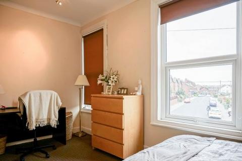 undefined, Cardigan Lane, Leeds LS6