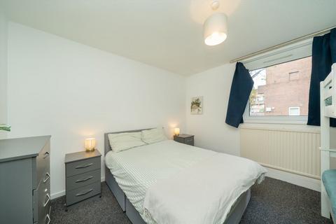 undefined, Partington Close, London N19