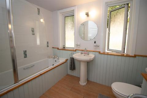 Braemont Langlands Road, Hawick, TD9 7HL