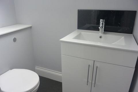 5 bedroom house to rent, St Michael’s Terrace, Leeds LS6