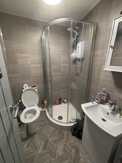 3 bedroom flat to rent, Belle Vue Road, Leeds LS3