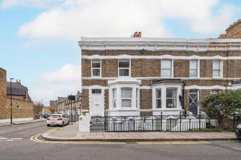 5 bedroom house to rent, Ferndale Road, Clapham North, London, SW4