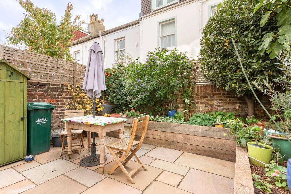 Garden (2).jpg