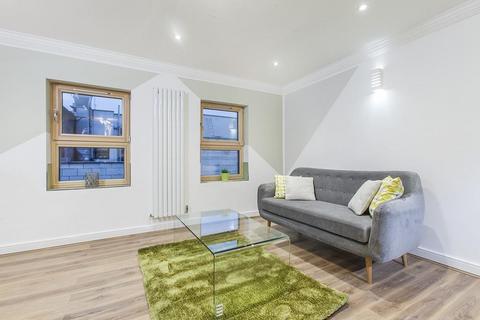 1 bedroom flat to rent, Commercial Road, London E1
