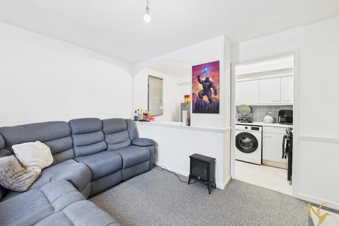 undefined, Worcester WR5
