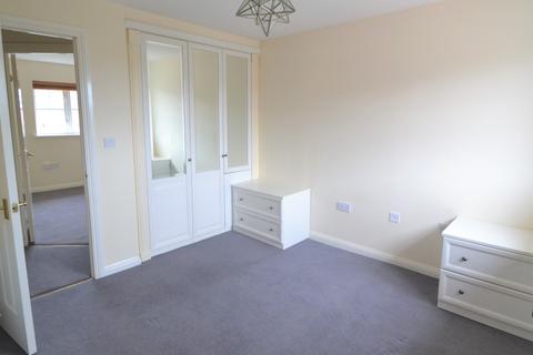 2 bedroom townhouse to rent, Timson Close, Market Harborough LE16