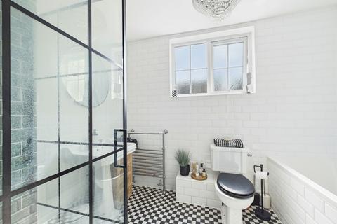 3 bedroom semi-detached house for sale, Flag Walk, Pinner, HA5