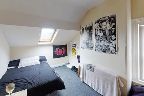 undefined, Headingley Avenue, Leeds LS6