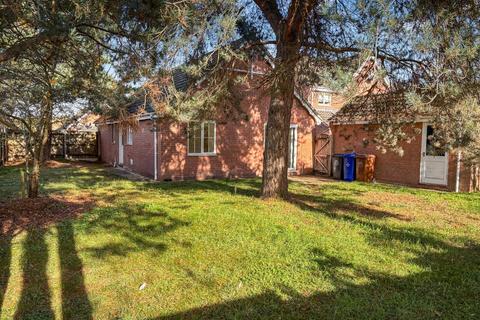 undefined, Woodcock Rise, Brandon IP27