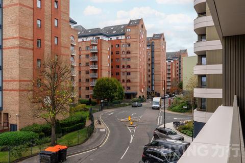 1 bedroom apartment for sale, Chelsea Riverview, Fulham, SW6