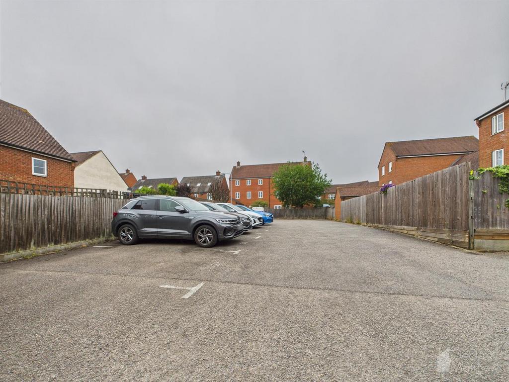 CAM02365 G0-PR0320-STILL011.jpg