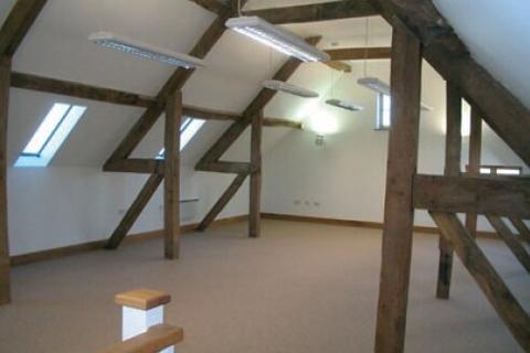 Office to rent, Stratford Rd, Hatton Rock, Stratford Upon Avon CV37 0NQ