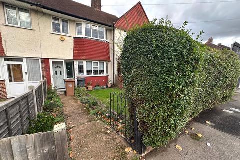 3 bedroom terraced house for sale, Longhill Road, London, SE6