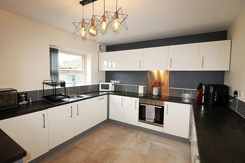 4 bedroom detached house for sale, Melhaven Way, Wickersley, Rotherham