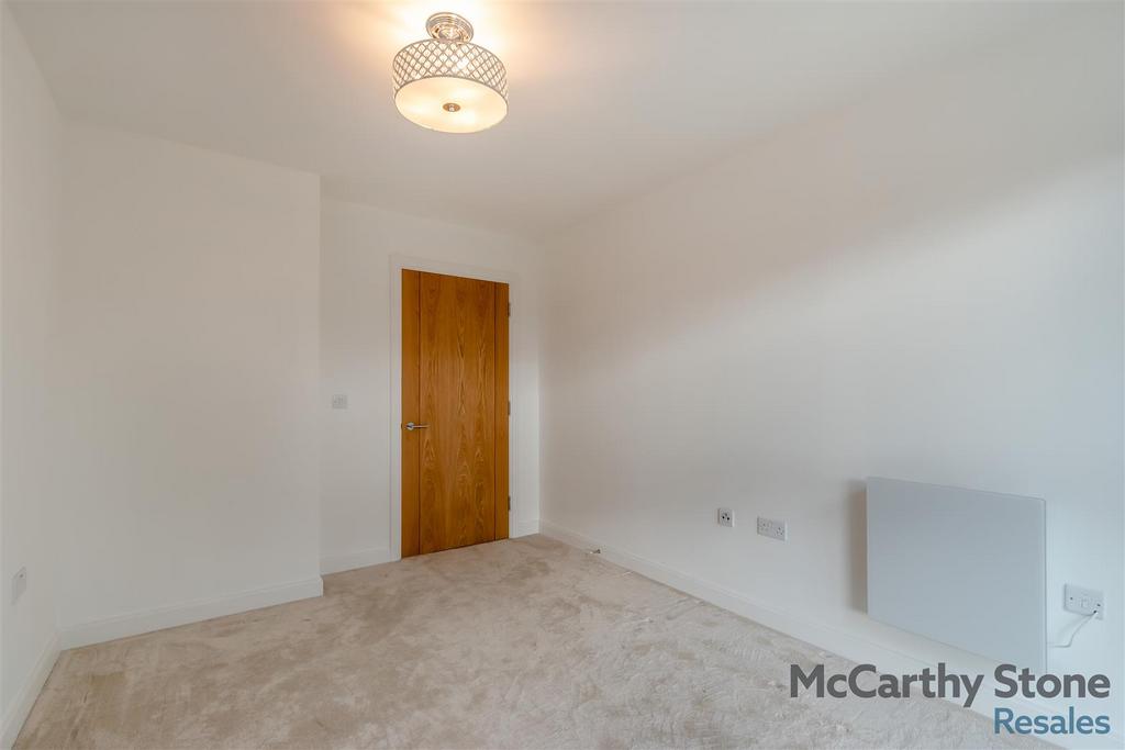 8666852-interior10.jpg