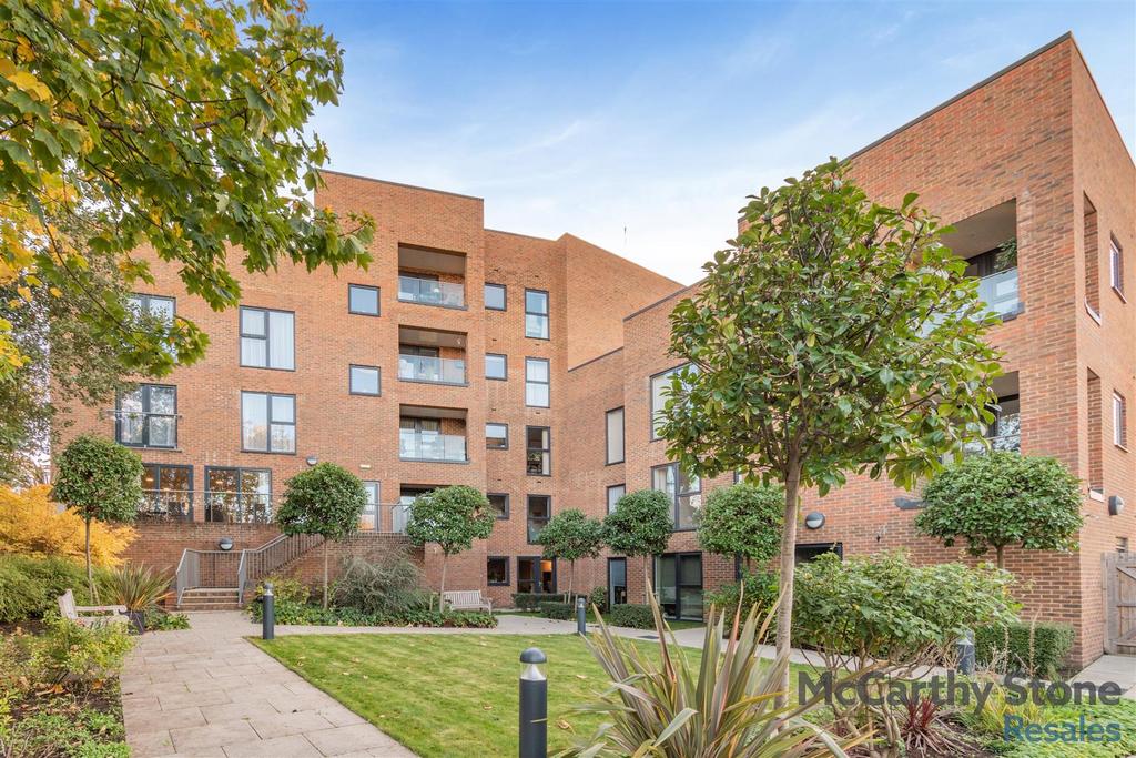 8666852-exterior07.jpg
