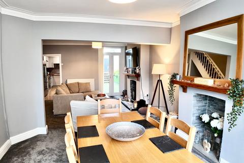 3 bedroom semi-detached house for sale, Grove Estate, Pontnewynydd, NP4