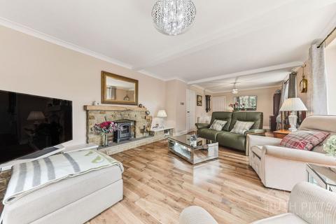 3 bedroom detached bungalow for sale, White Apron Street, Pontefract WF9