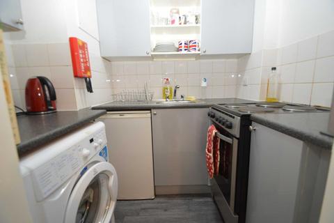 undefined, WEYBRIDGE