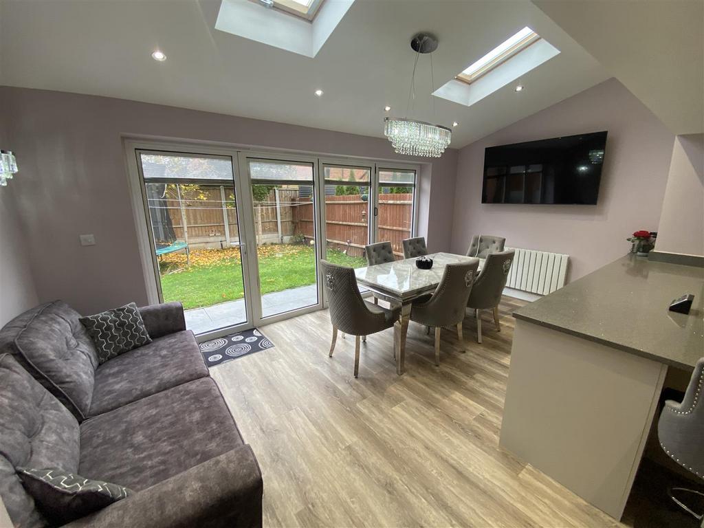 Open Plan Family Room