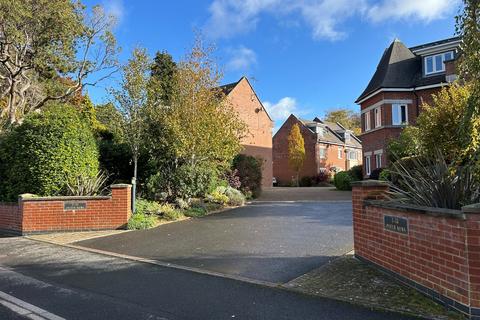 undefined, Forest Road, BRANKSOME PARK, BH13