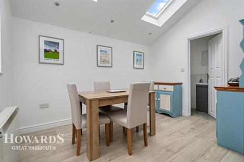 undefined, King Street, Winterton-on-Sea
