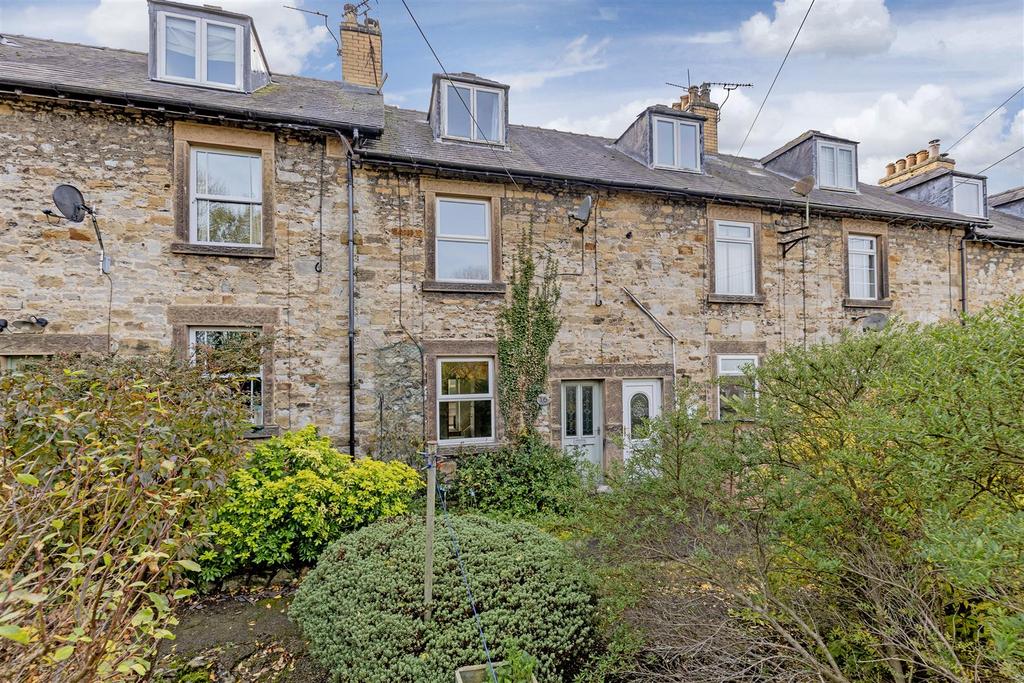 Front External-3.jpg