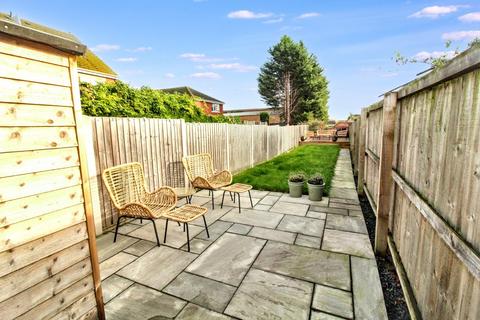 2 bedroom terraced house for sale, Leicester Road, Leicester LE8
