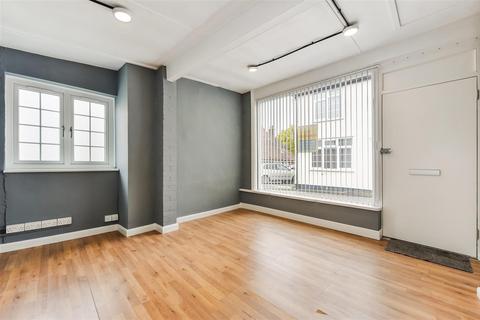 undefined, Dene Road, Andover