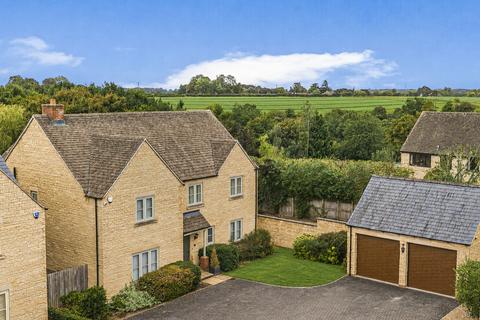 5 bedroom detached house for sale, Dormers Close, Tetbury, Gloucestershire, GL8