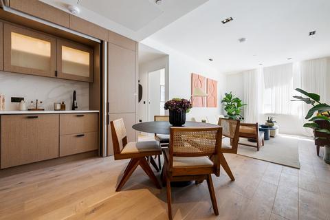 1 bedroom flat for sale, Pembridge Gardens, Notting Hill, London, W2